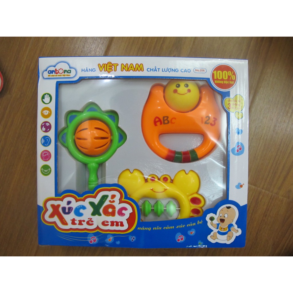 Hộp Xúc xắc 3 chiếc
