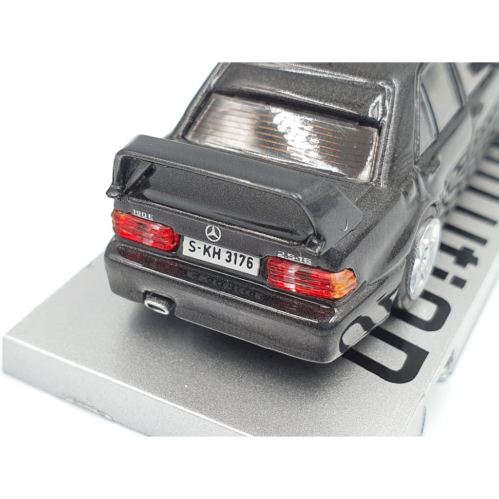 Xe Mô Hình Mercedes-Benz 190E 2.5-16 Evolution II Tỉ lệ 1:64 Hãng sản xuất Tarmac Works ( Đen )