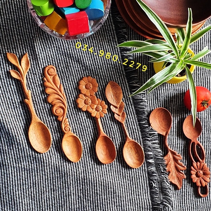 Thìa (muỗng) bông hoa và lá nghệ thuật từ gỗ nguyên khối