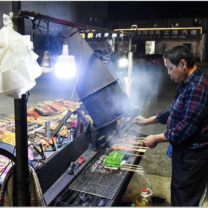 Bóng đèn led năng lượng mặt trời_treo hiên nhà sân vườn 100W tiện lợi | BigBuy360 - bigbuy360.vn