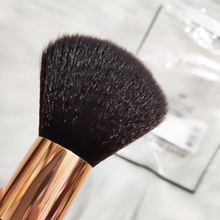 Cọ phủ Vacosi M05 cán ngắn