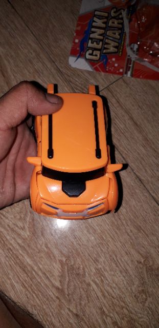 Lắp ráp Robot Genki Wars biến thành xe bằng nhựa