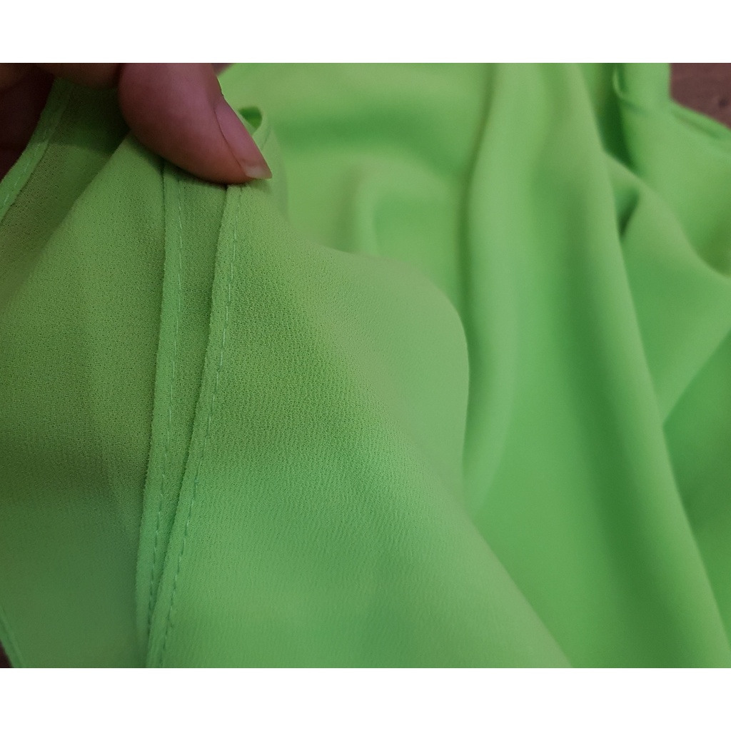 Ao Dài Truyền Thống Vải Chifon 4 Tà Màu Xanh Chuôi - Ao dài Min | BigBuy360 - bigbuy360.vn