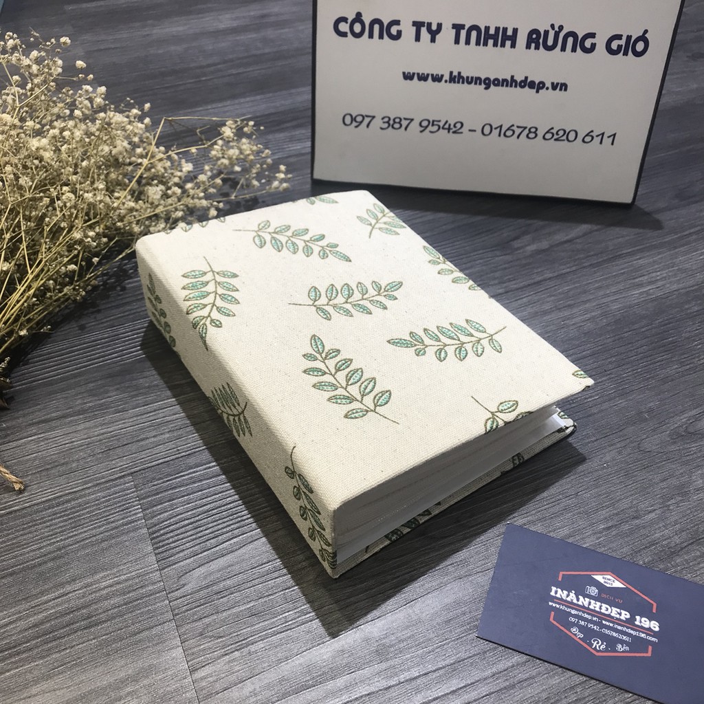 Album 13x18 bìa vải để vừa 100 ảnh cỡ 13x18, có nhiều màu sắc phong phú, không có vỏ hộp