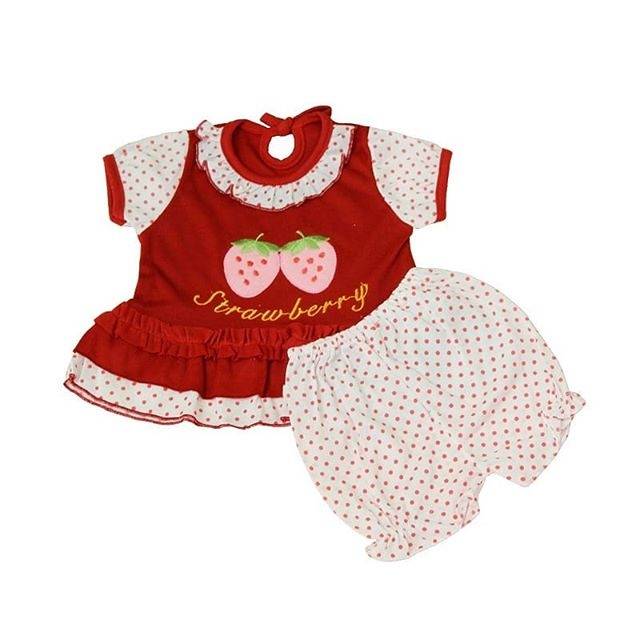 Bộ Áo Thun Tay Ngắn In Hình Trái Dâu + Quần Short Cho Bé Gái