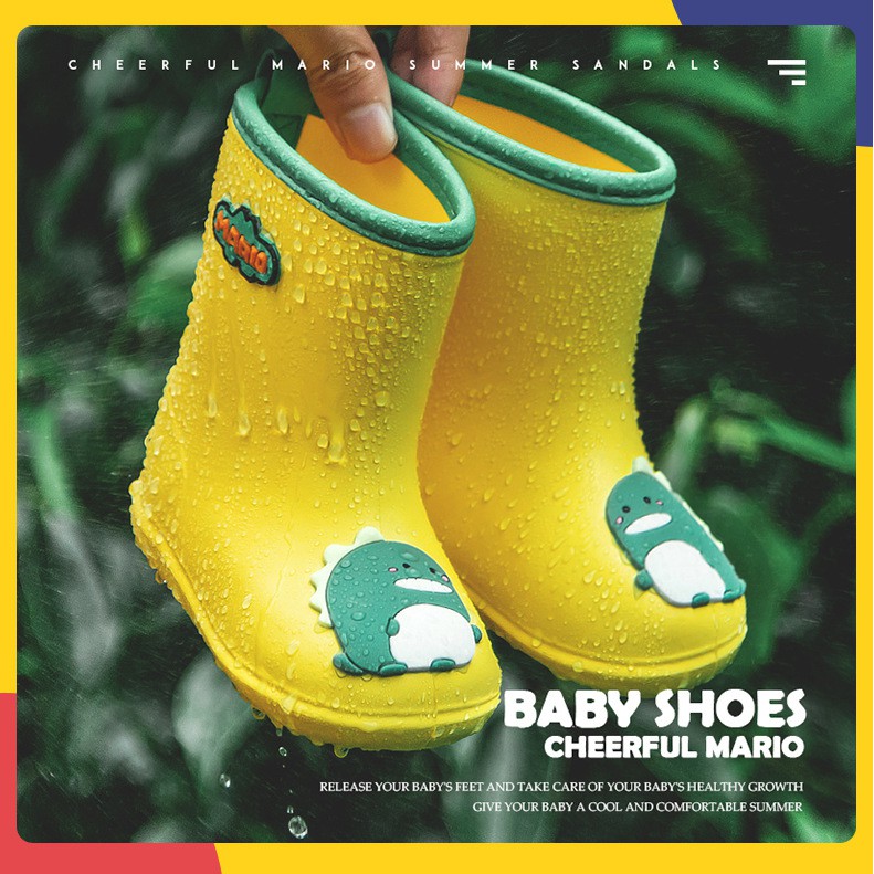 Ủng đi mưa cho bé MARIO sticker đáng yêu đế xốp mềm mại