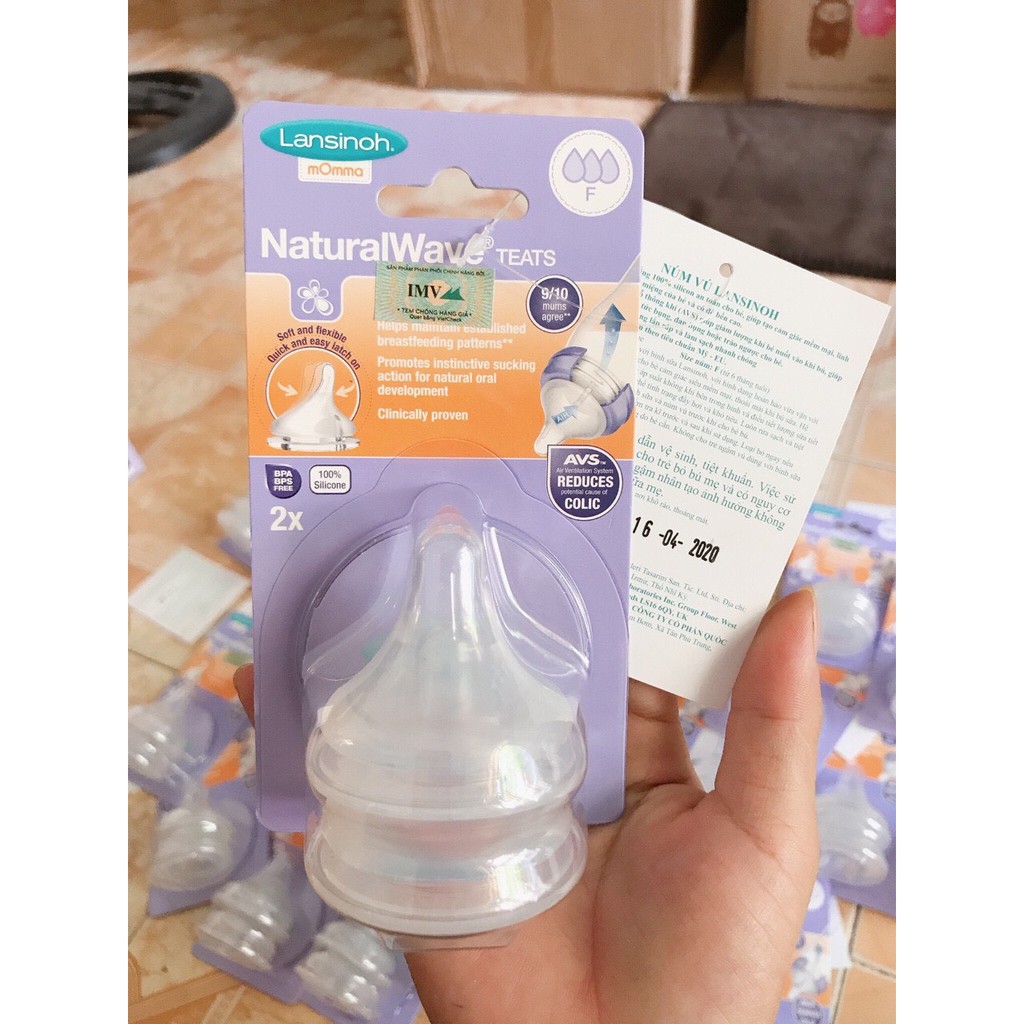 [CHÍNH HÃNG]Núm ty lanshinoh size S/M/F