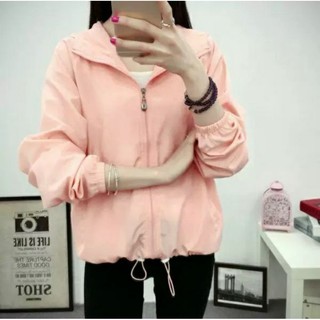 Áo khoác dù nữ mùa hè mỏng mát chống nắng