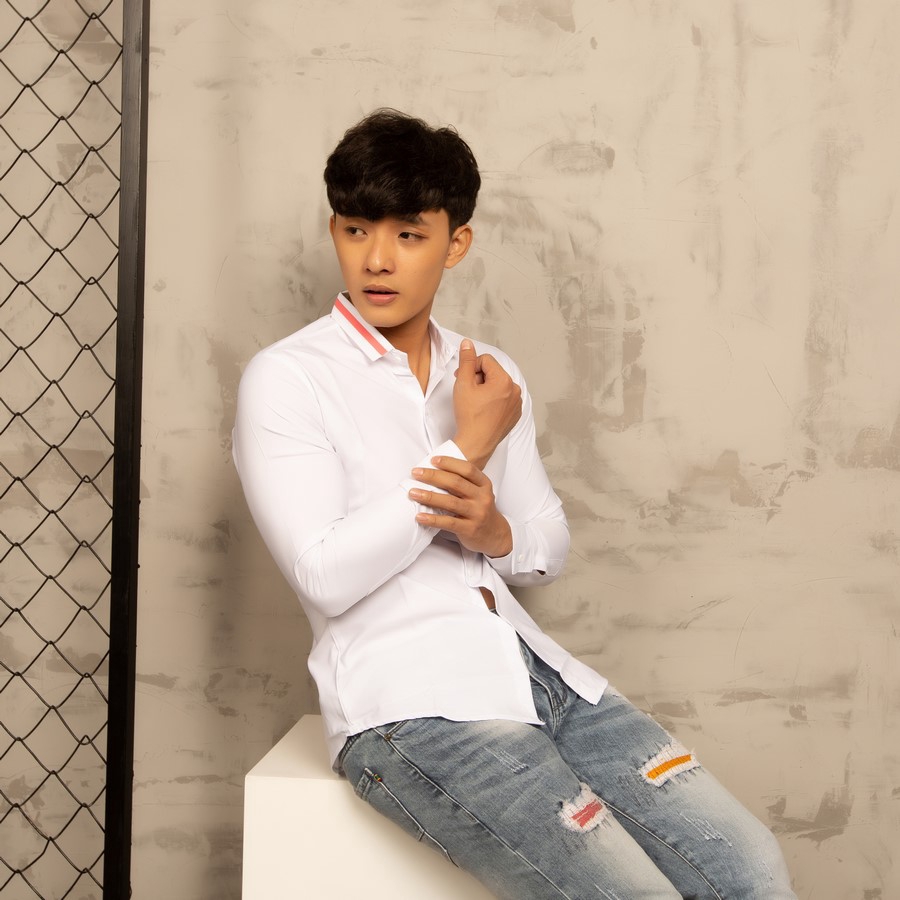 Áo sơ mi nam trắng tay dài vải mịn đẹp A403 MĐ | BigBuy360 - bigbuy360.vn