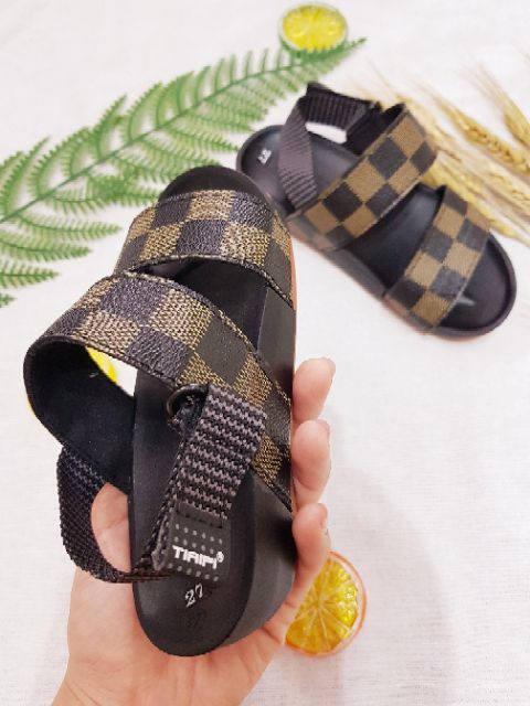 Sandal - Xăng đan thời trang ô cờ  cho bé trai (27-31l