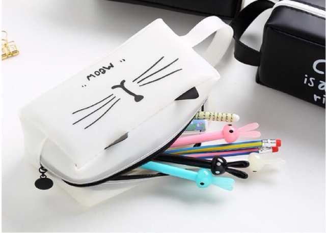 Bóp viết nhựa dẻo mềm silicon MEO