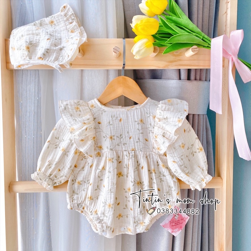 Sét body đầy tháng, thôi nôi xô muslin hoa vàng kèm mũ bèo cho bé gái