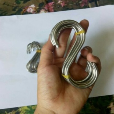 [siêu rẻ] Móc treo đồ chữ S Inox loại dày cao cấp - phù hợp làm móc treo quần áo, dụng cụ nhà bếp