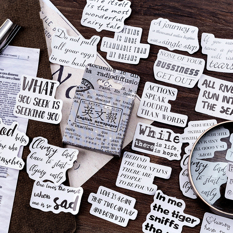 Bộ 45 miếng dán trang trí họa tiết tờ báo tiếng anh độc đáo