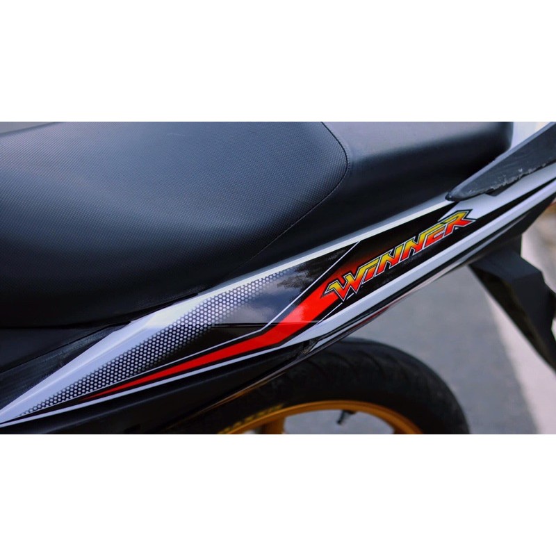 Tem rời Winner Trắng đỏ đen Rs