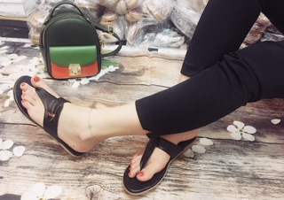 Xỏ ngón C&K đế kếp