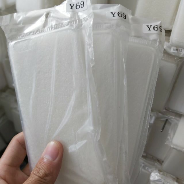 Bộ 3 chiếc ốp dẻo silicon vivo Y69 trong suốt (loại tốt)