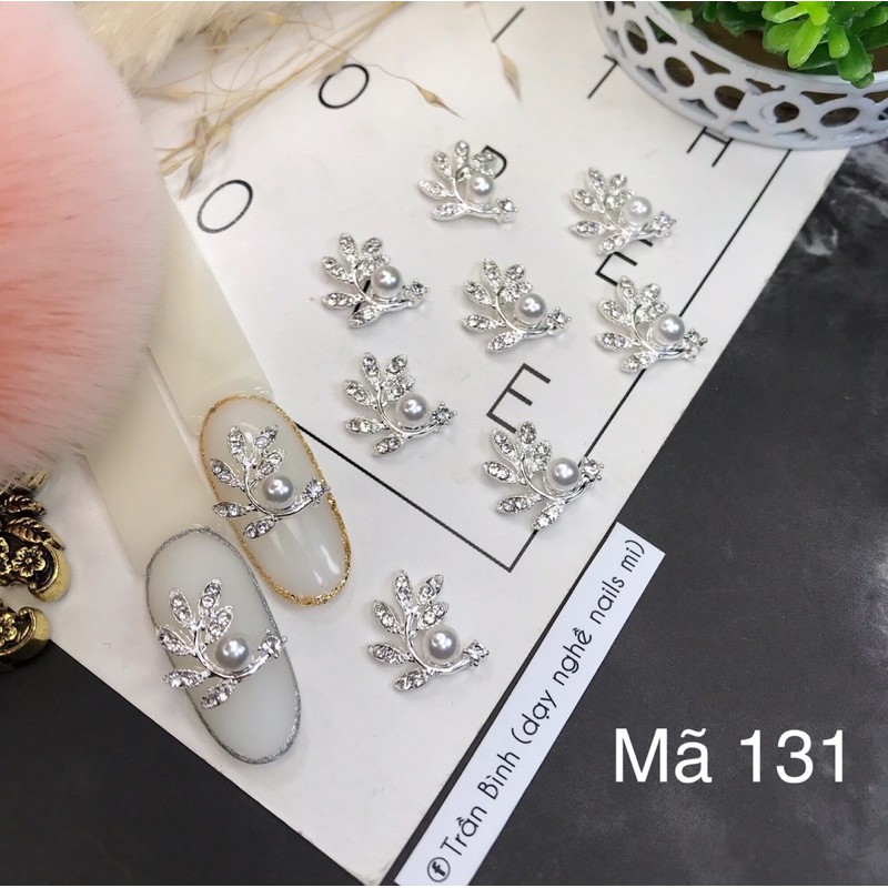 Charm  xịn gắn móng tay mã 127-135