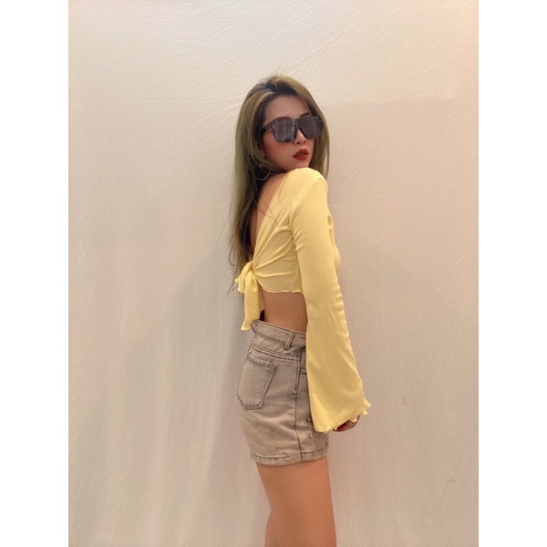 Áo croptop dài tay loe cột sau lưng vnxk