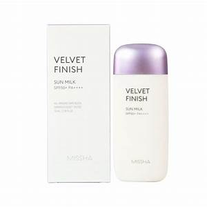Kem Chống Nắng Dạng Sữa Màu Tím Missha All Around Safe Block Velvet Finish Sun Milk SPF50+/PA++++ 70ml