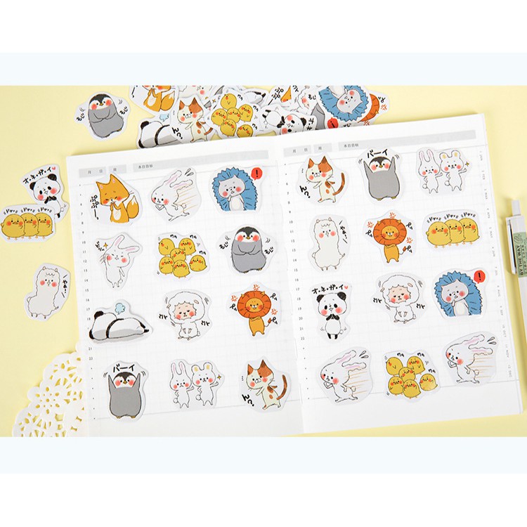 Hộp 45 miếng sticker mẫu đàn gà con và động vật