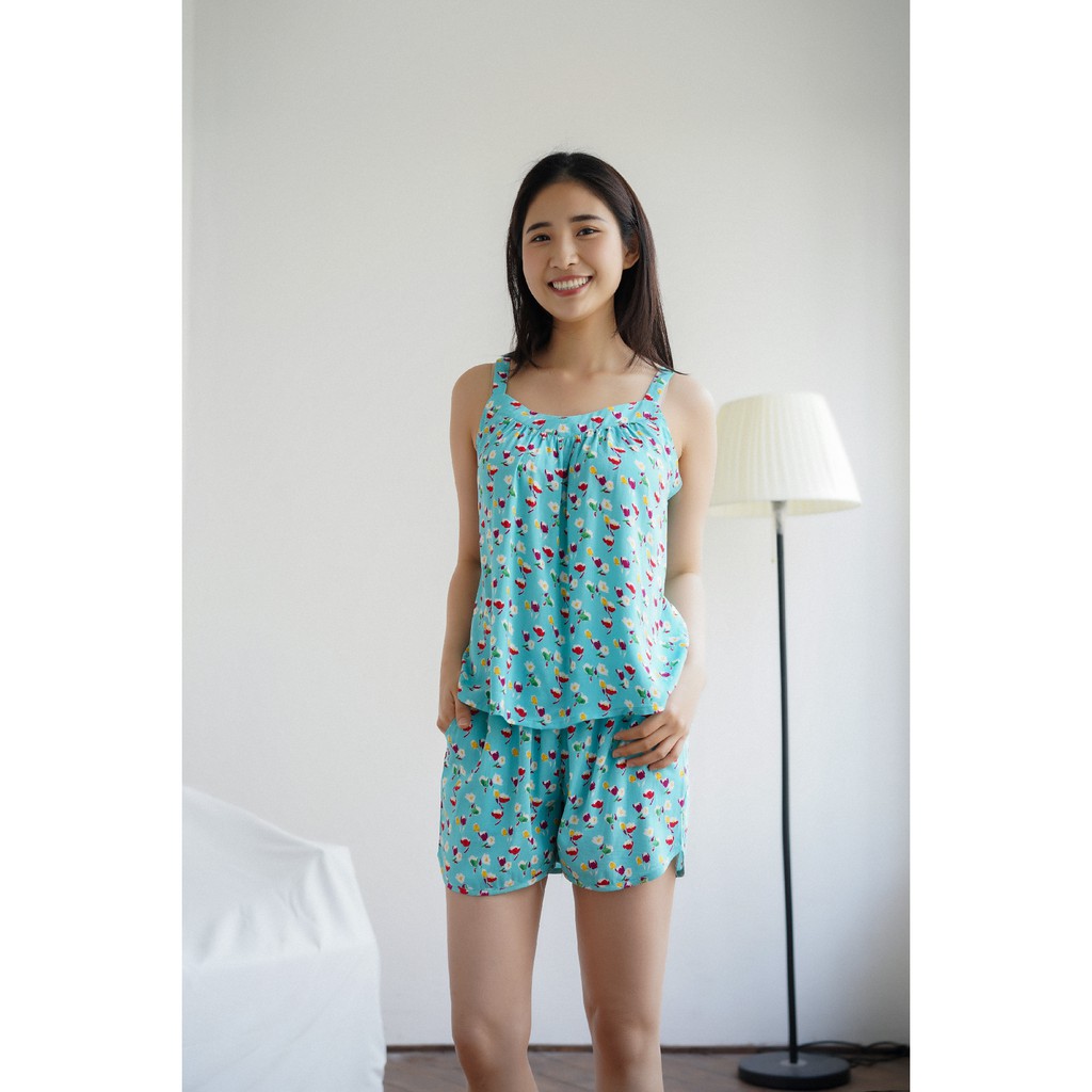 Bộ lanh mặc nhà quần đùi, hai dây họa tiết nữ B01.2101 - Thời Trang Gia Đình VT | BigBuy360 - bigbuy360.vn