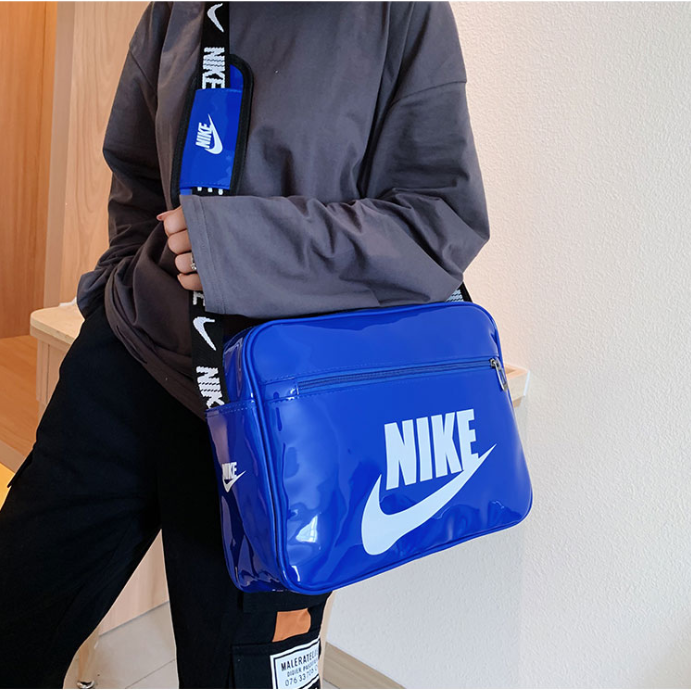 Túi Đeo Chéo Nike Chất Liệu Da Pu