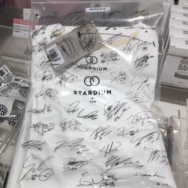Áo phông SM; sticker ủi EXO