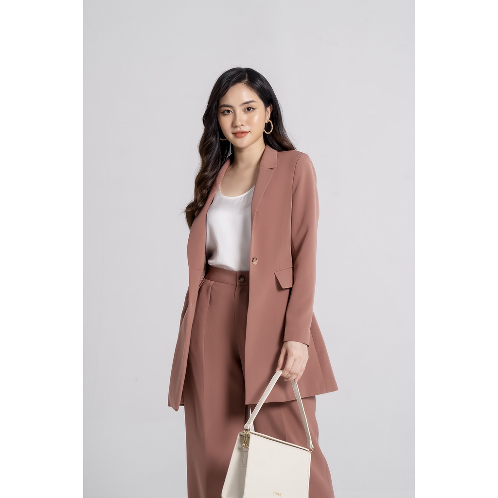 Áo vest nữ công sở tay dài dáng dài Eva de Eva 21AQAE013H