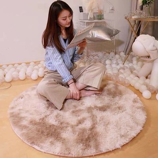 Thảm lông tròn