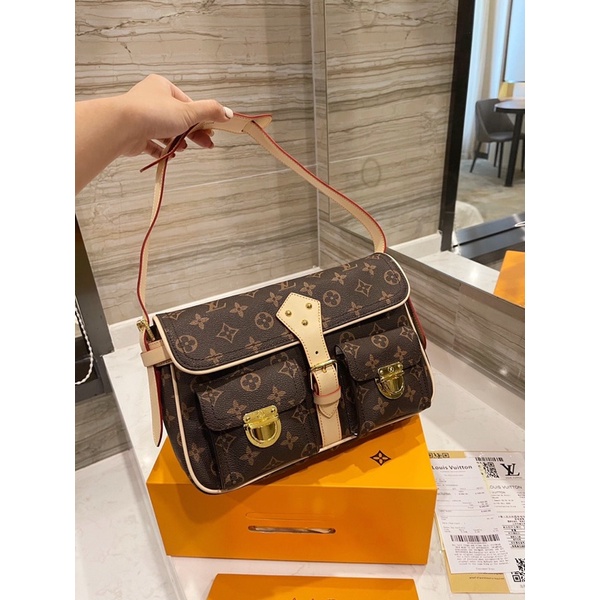 Túi xách nữ LV Hudson PM Shoulder Louis*Vuitton da thật cao cấp chuẩn Au nhập khẩu mới nhất 2021 fullbox