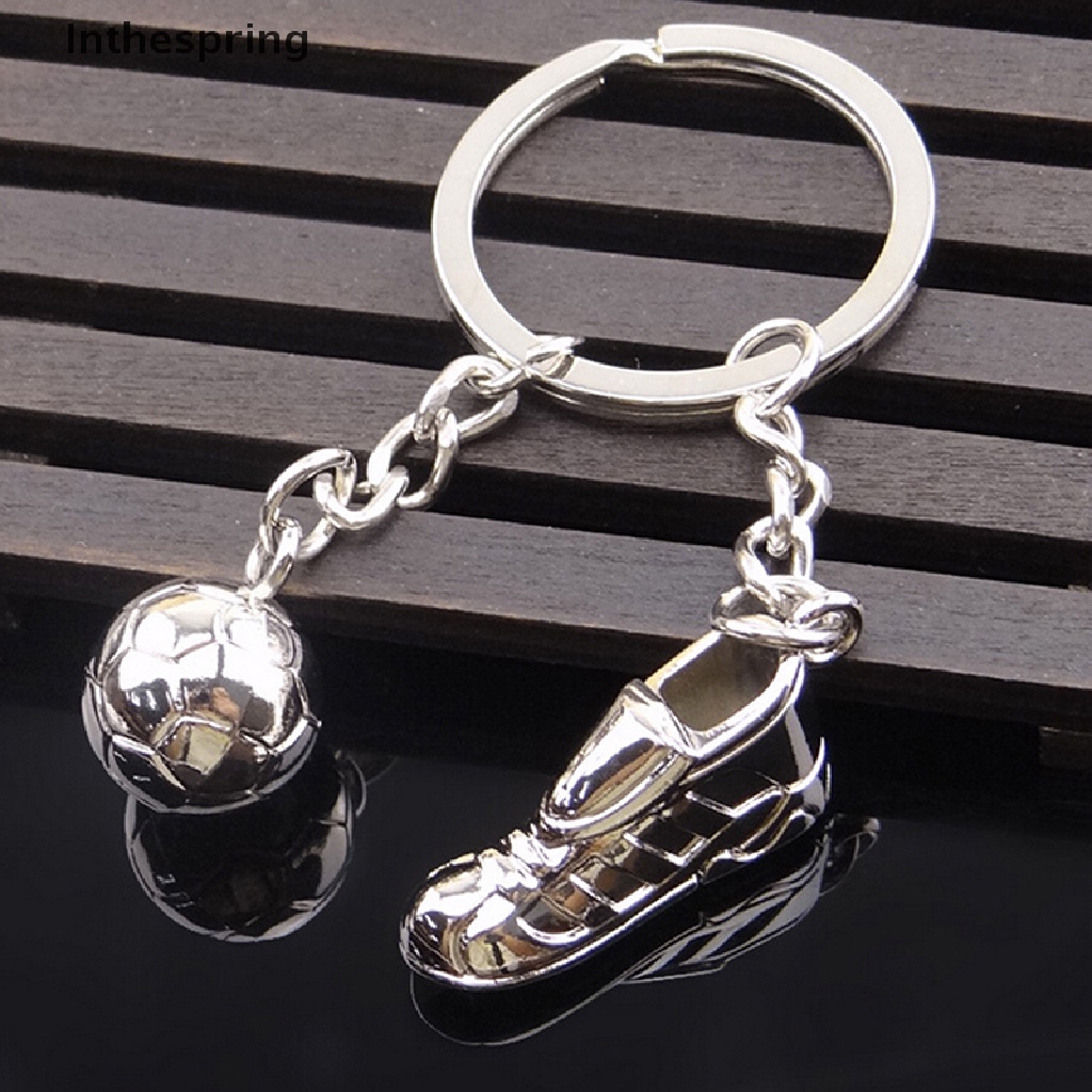 Móc Khóa Hình Giày Đá Bóng 3D Bằng Kim Loại Dễ Thương