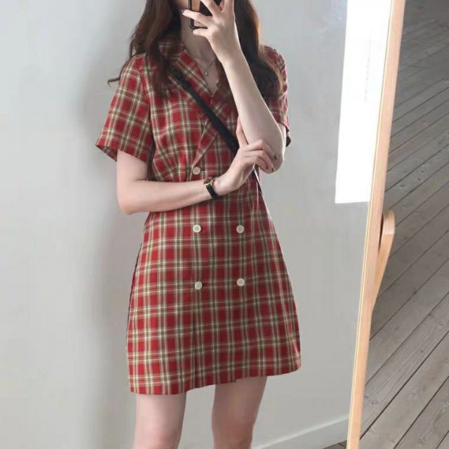 Váy caro đắp cúc order taobao