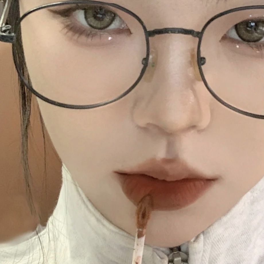 Ciov® Son Lì Mềm Mịn Lâu Trôi Chống Thấm Nước