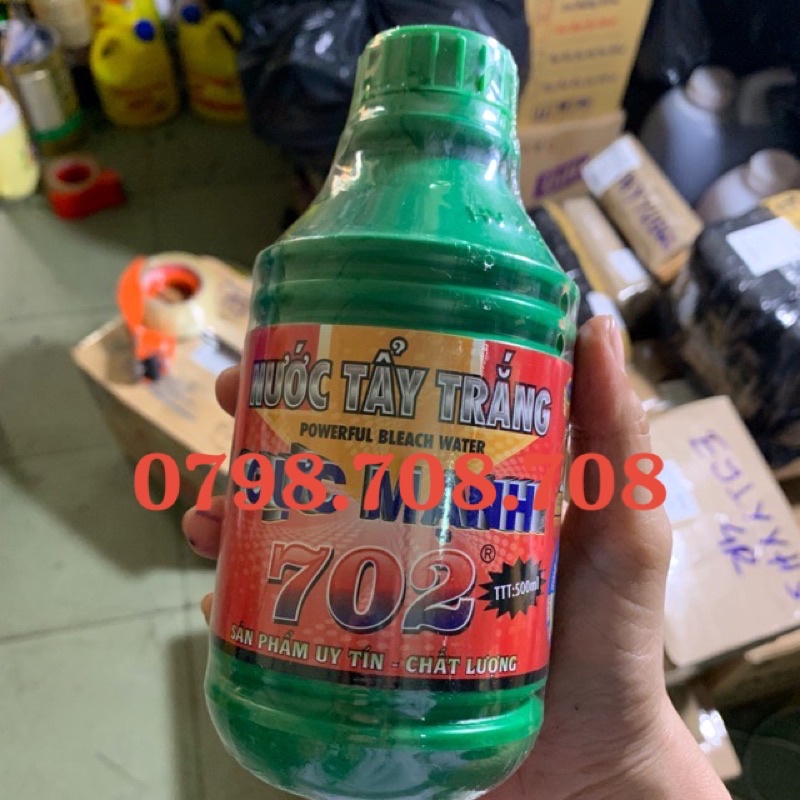 [Mã LIFEAUMAY giảm 10% tối đa 30k đơn 150k] Nước tẩy trắng cực mạnh 702 500ml