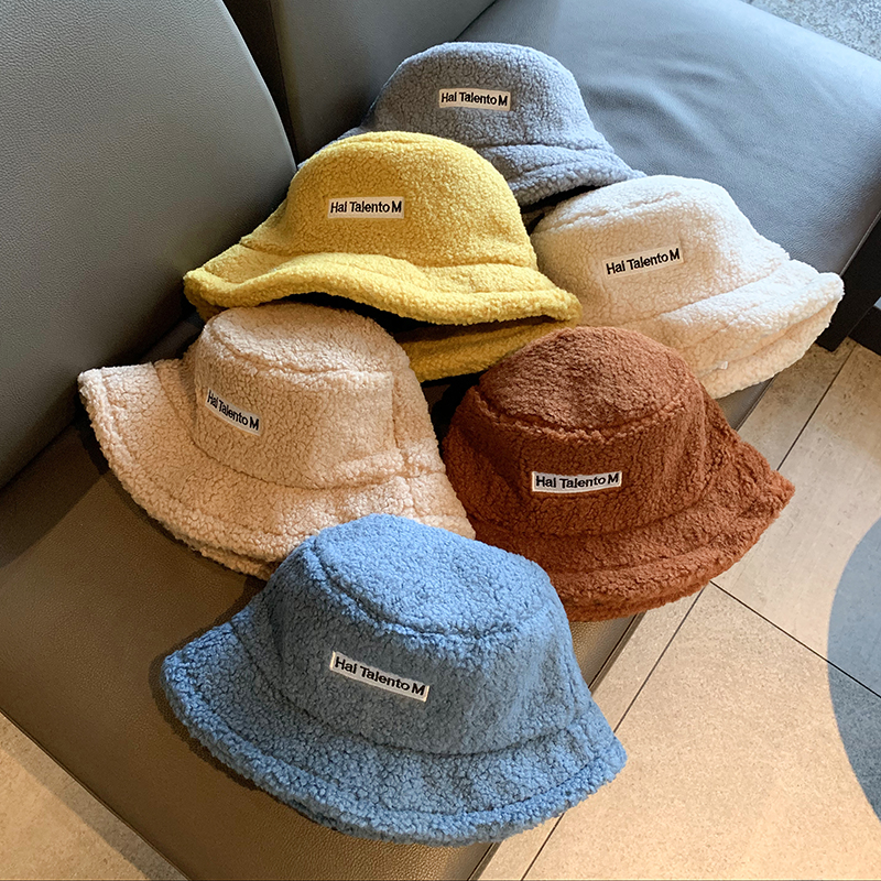 Mũ tai bèo rộng vành phối lông đáng yêu cho nữ