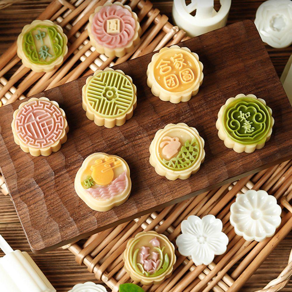 Khuôn Làm Bánh Trung Thu Bằng Nhựa Chống Dính DIY