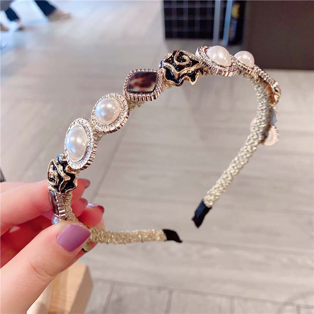 Băng đô cài tóc cổ điển hình hoa hồng đính ngọc trai sang trong phong cách Hàn Quốc dành cho nữ