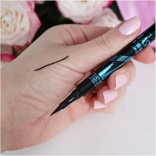Kẻ mắt nước EyesLiner Catrice.
