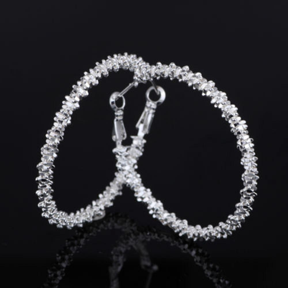 Hoa tai hình tròn thời trang dành cho nữ