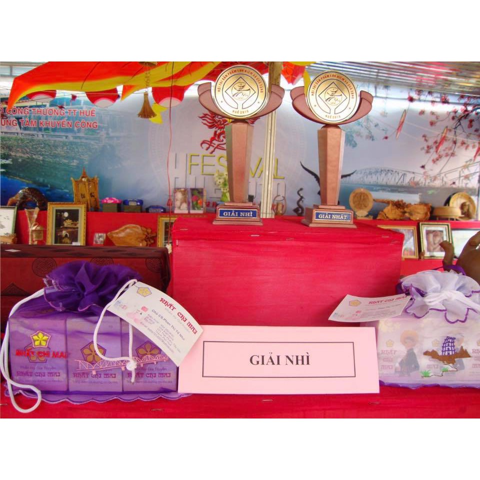 Phấn nụ Cung đình Vỹ Dạ