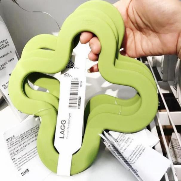 Lót nồi silicone hoa xanh