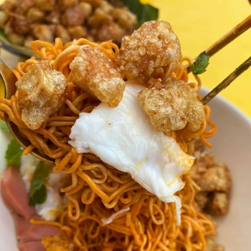 [Ship siêu tốc HCM] Tớp mỡ sên tỏi ớt giòn rôm rốp hủ 250gr đồ ăn vặt Sài Gòn | BigBuy360 - bigbuy360.vn