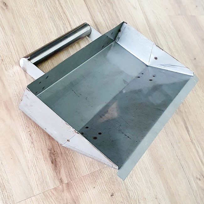 Máng Trát Hồ Xây Tô 2 Tay Cầm Chất Liệu Inox Kích Thước 32x26x12cm Chuyên Nghiệp Tiện Lợi Cho Xây Dựng