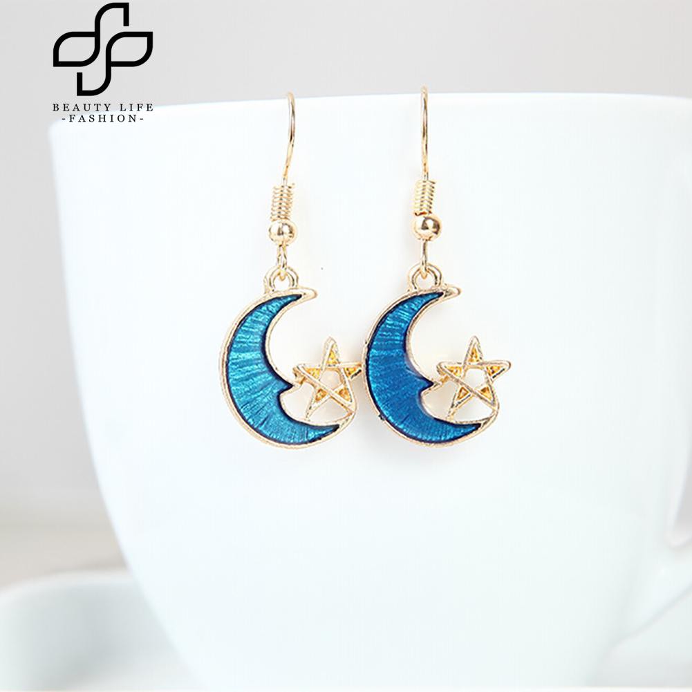 Khuyên tai dáng dài mặt hình trăng sao xinh xắn dành cho nữ