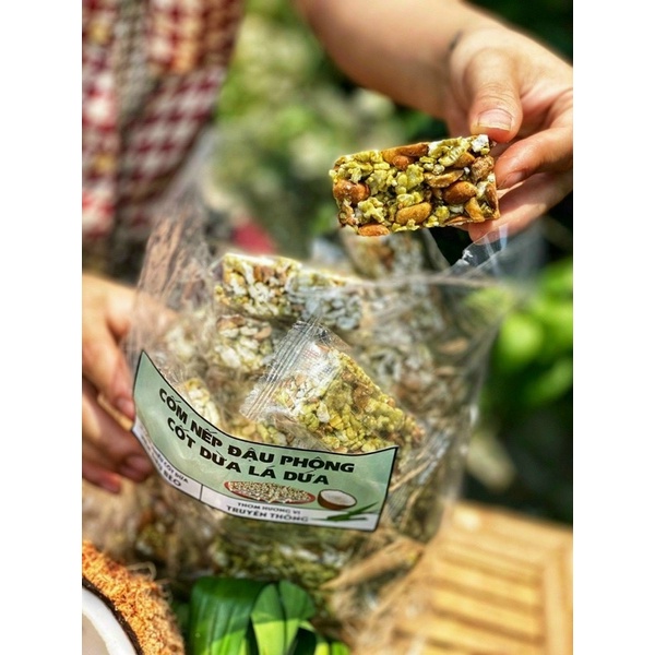 Cốm Nếp Đậu Phộng Lá Dứa Cốt Dừa( túi 500gram )