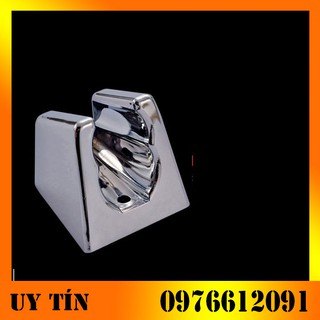 Vòi hoa sen bát vuông