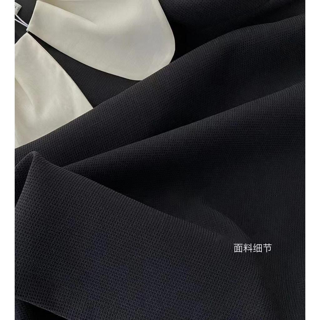 Đầm Ngắn Tay Phối Màu Đen Trắng Thời Trang Sành Điệu 64097