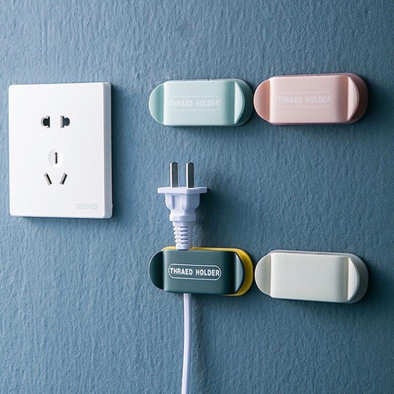 Móc kẹp THU GỌN dây điện và giữ phích cắm gọn gàng