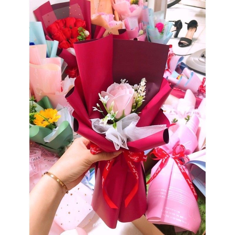 Hoa sáp 1 bông hoa hồng/ hoa hướng dương quà tặng sinh nhật, quà tặng 8/3, quà tặng 20/10, quà tặng 20/11....